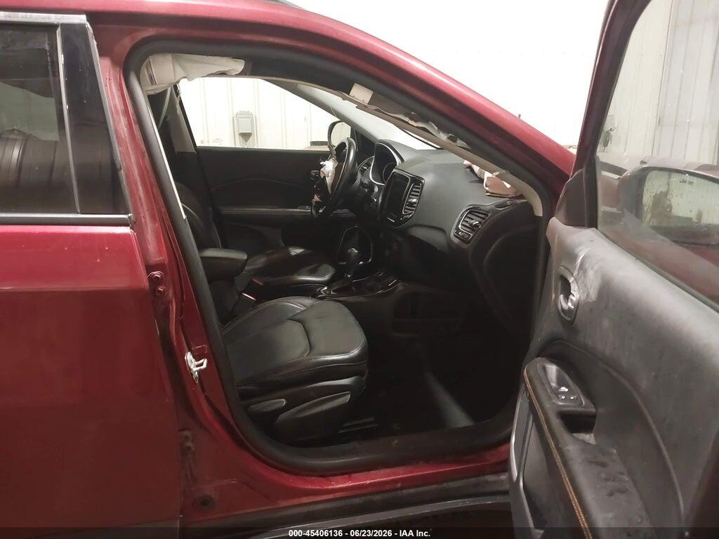 3C4NJDCB1MT528565 2021 JEEP COMPASS photo no. 5