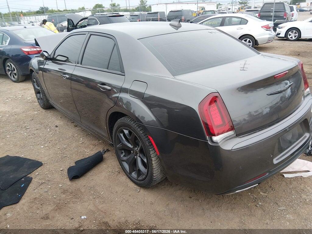 2C3CCAAG3MH570909 2021 CHRYSLER 300 photo no. 3