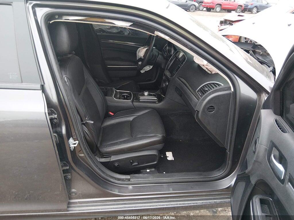 2C3CCAAG3MH570909 2021 CHRYSLER 300 photo no. 5