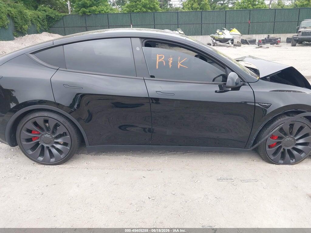 7SAYGDEF8RF043182 2024 TESLA MODEL Y photo no. 12