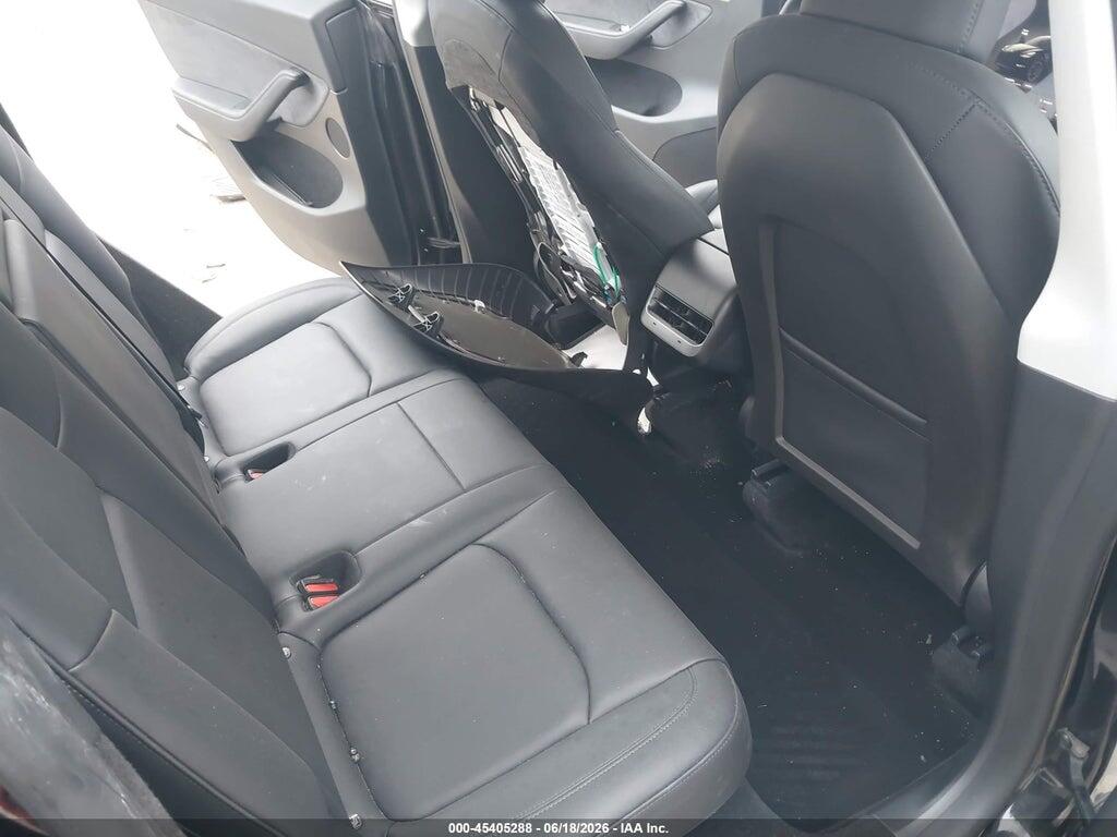7SAYGDEF8RF043182 2024 TESLA MODEL Y photo no. 8