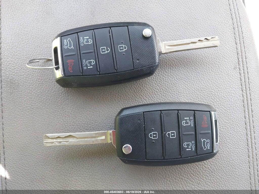 KNDMB5C13M6667645 2021 KIA SEDONA photo no. 11