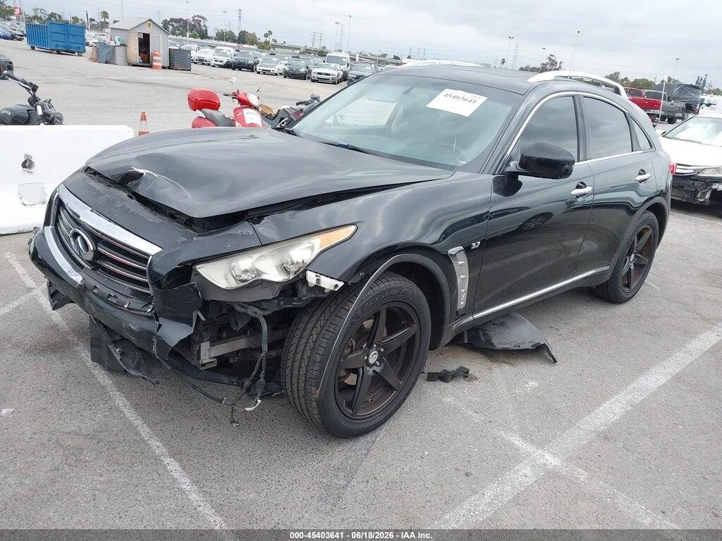 JN8CS1MU8EM450249 2014 INFINITI QX70 photo no. 2