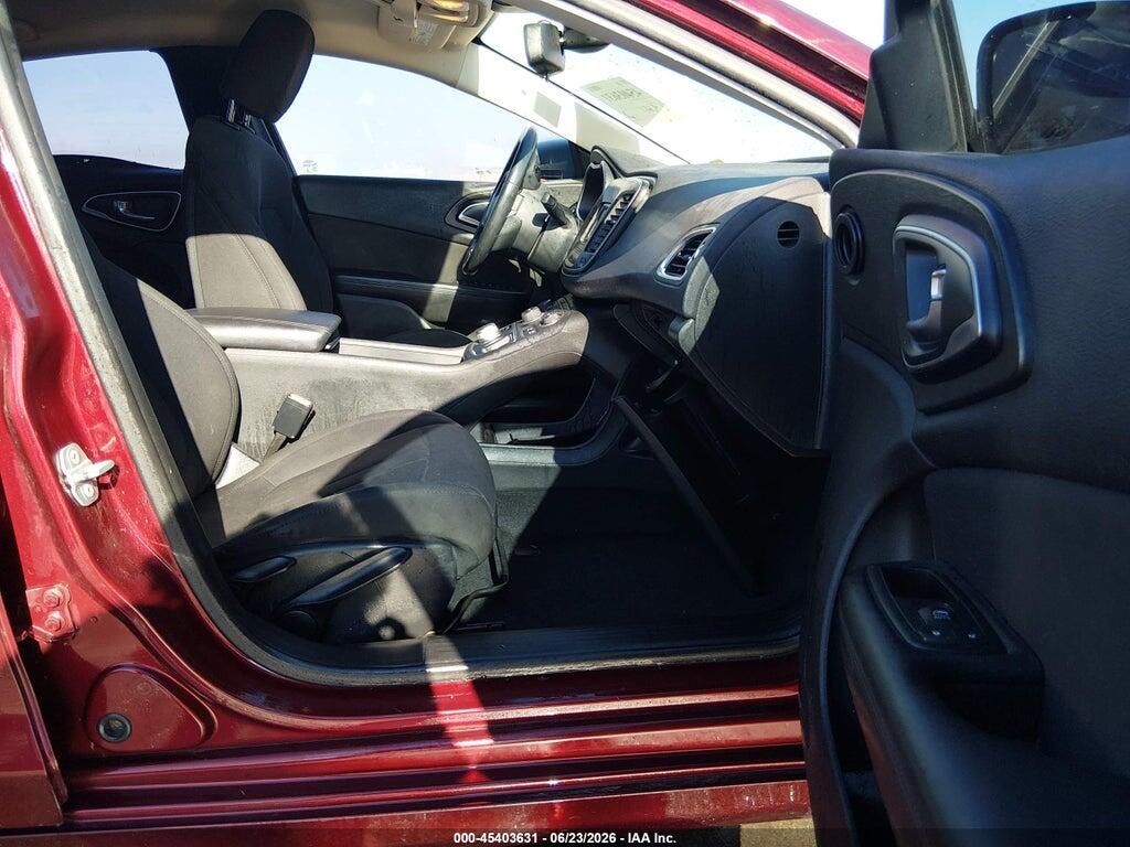 1C3CCCAB6FN590890 2015 CHRYSLER 200 photo no. 5