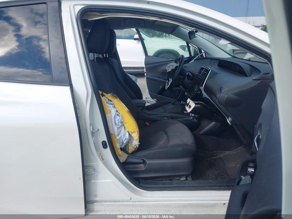 JTDKBRFU8J3074672 2018 TOYOTA PRIUS photo no. 5