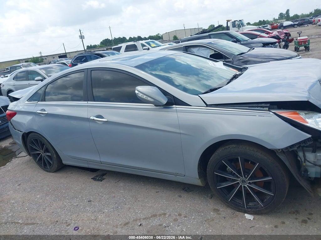 5NPEC4AB3BH250956 2011 HYUNDAI SONATA photo no. 12
