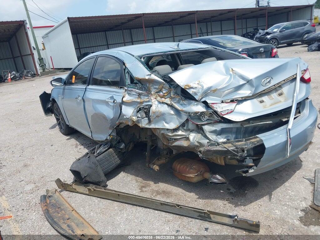 5NPEC4AB3BH250956 2011 HYUNDAI SONATA photo no. 3