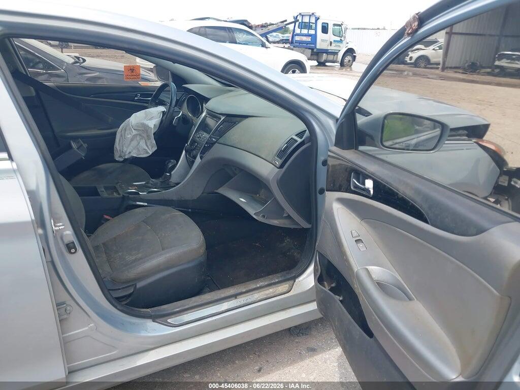 5NPEC4AB3BH250956 2011 HYUNDAI SONATA photo no. 5