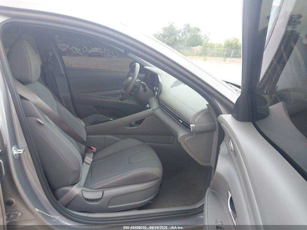 KMHLM4DG9SU968959 2025 HYUNDAI ELANTRA photo no. 5