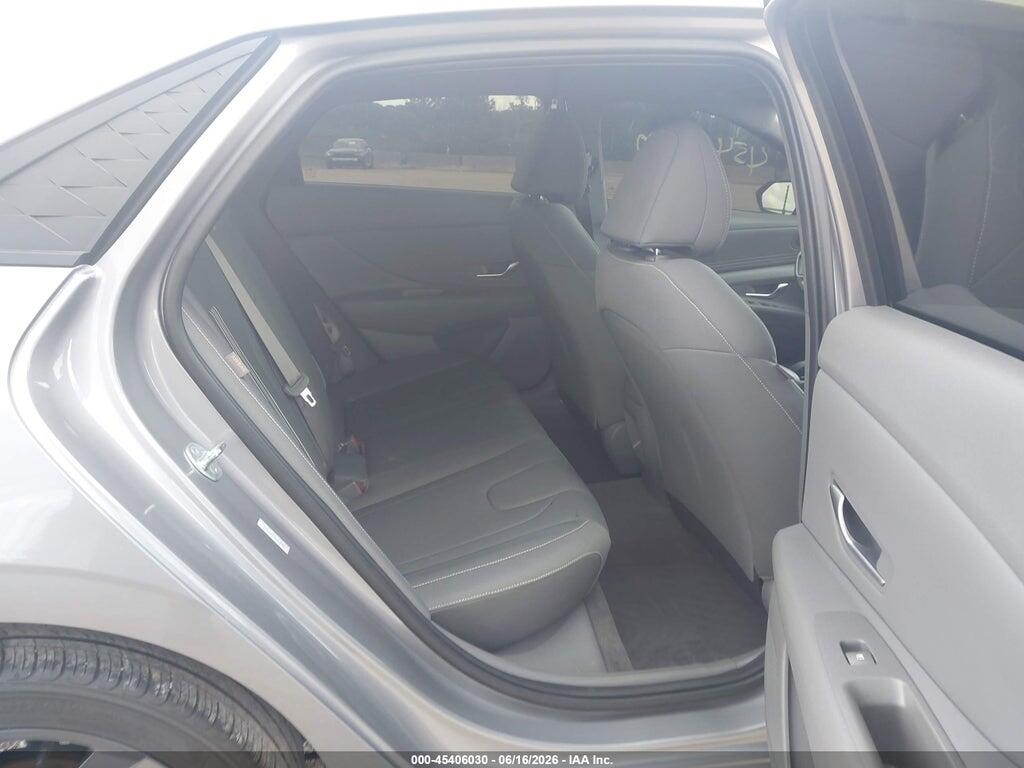 KMHLM4DG9SU968959 2025 HYUNDAI ELANTRA photo no. 8