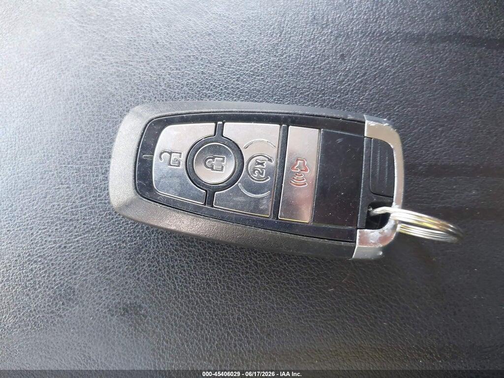 2FMPK4J8XHBB77326 2017 FORD EDGE photo no. 11
