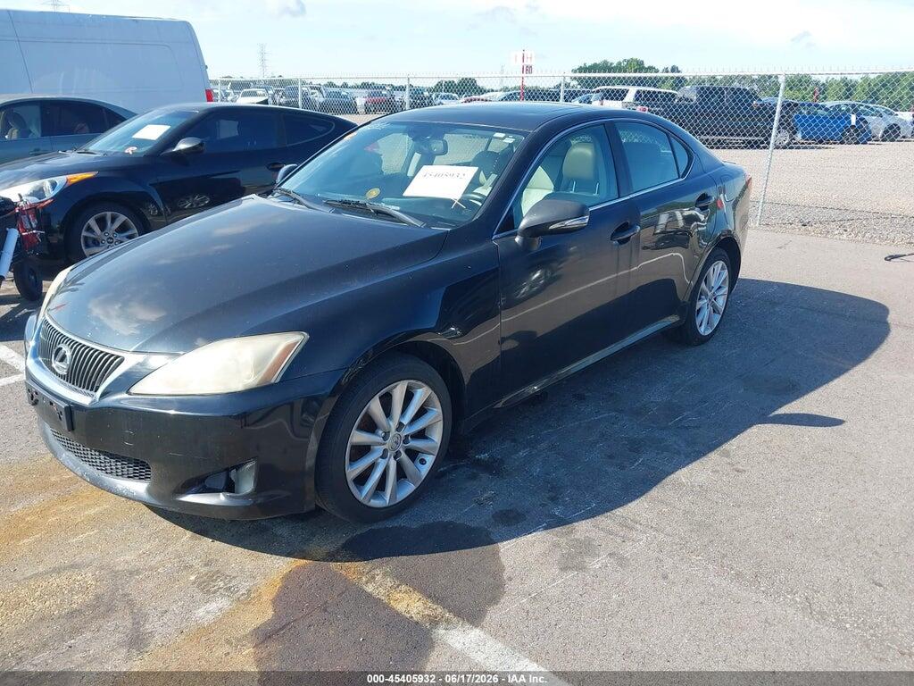 JTHCF5C21A5039091 2010 LEXUS IS 250 photo no. 2