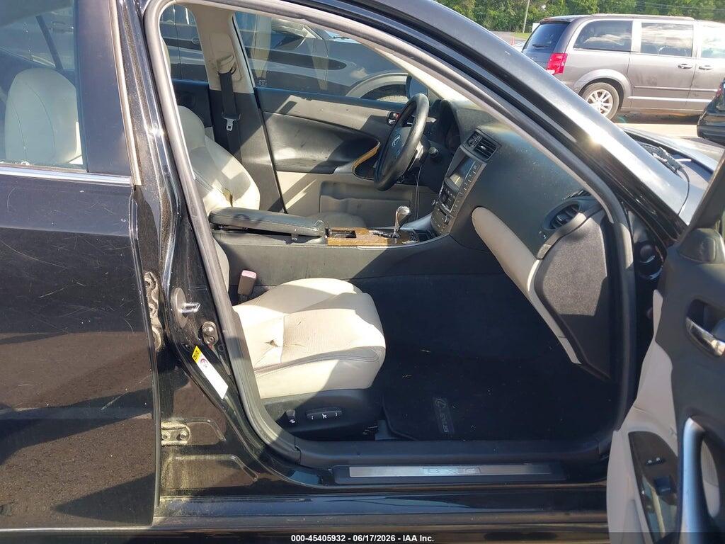 JTHCF5C21A5039091 2010 LEXUS IS 250 photo no. 5