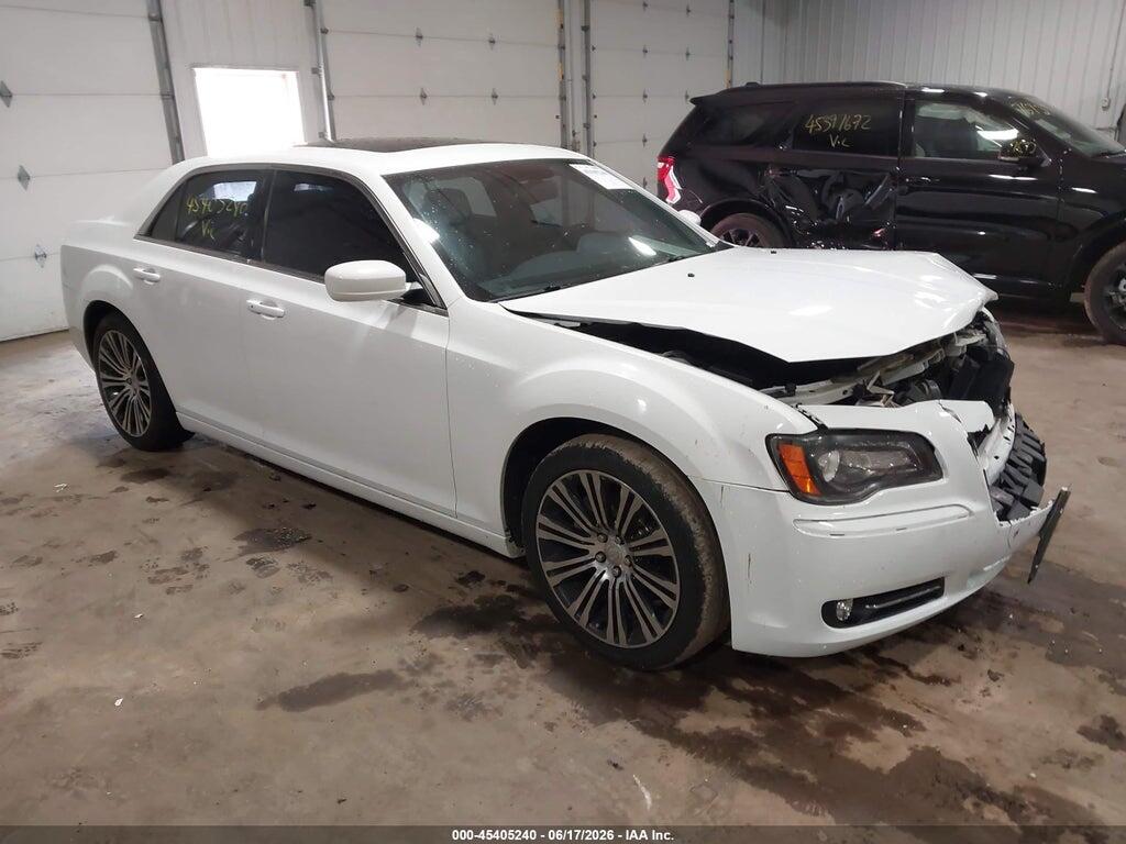 2C3CCABTXDH686782 2013 CHRYSLER 300 photo no. 1