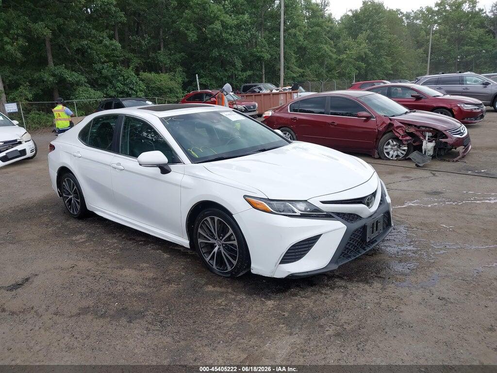 4T1B11HK8JU628329 2018 TOYOTA CAMRY photo no. 1