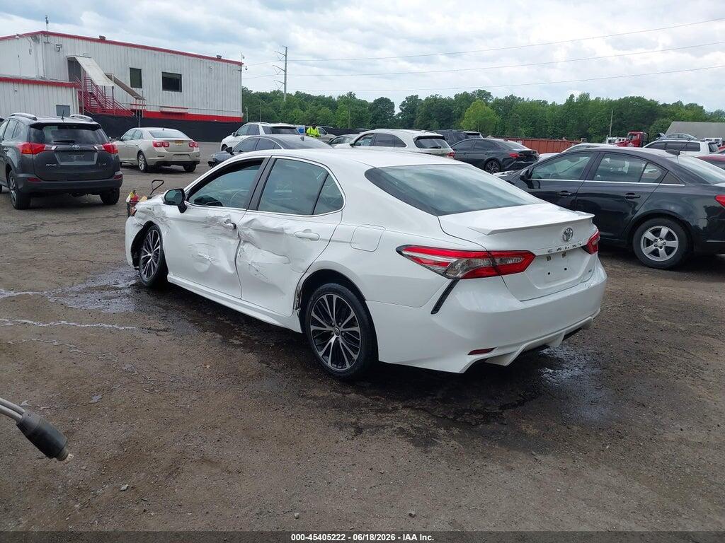 4T1B11HK8JU628329 2018 TOYOTA CAMRY photo no. 3