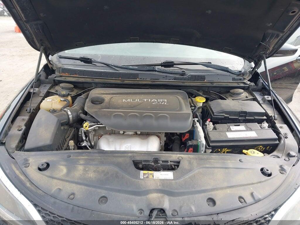 1C3CCCAB2GN159934 2016 CHRYSLER 200 photo no. 10