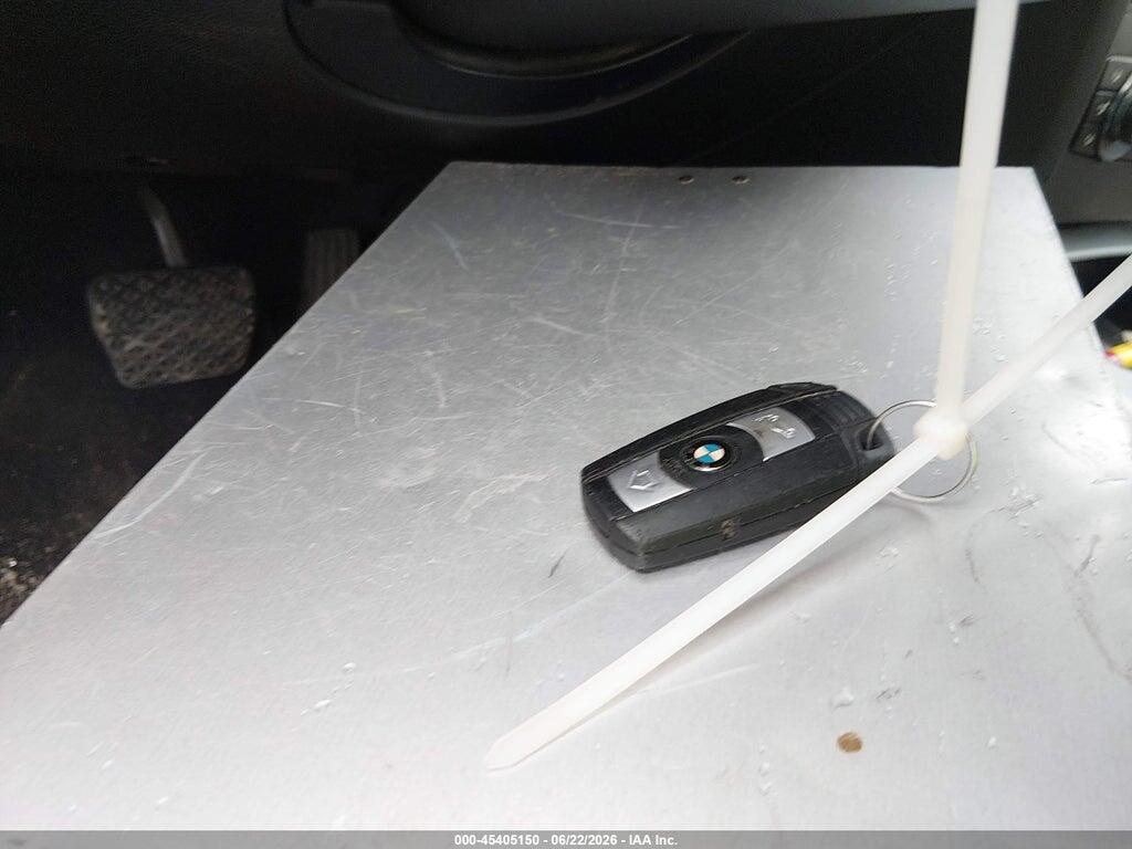 WBAKE3C58BE557485 2011 BMW 328I photo no. 11