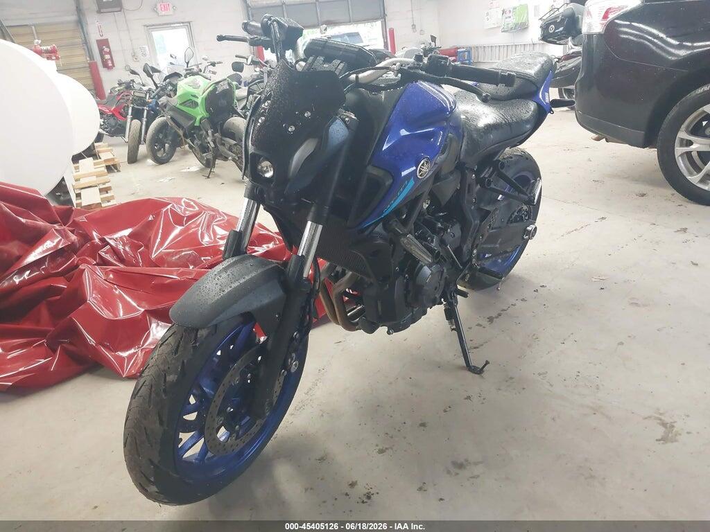 JYARM32EXNA003829 2022 YAMAHA MT07 photo no. 2
