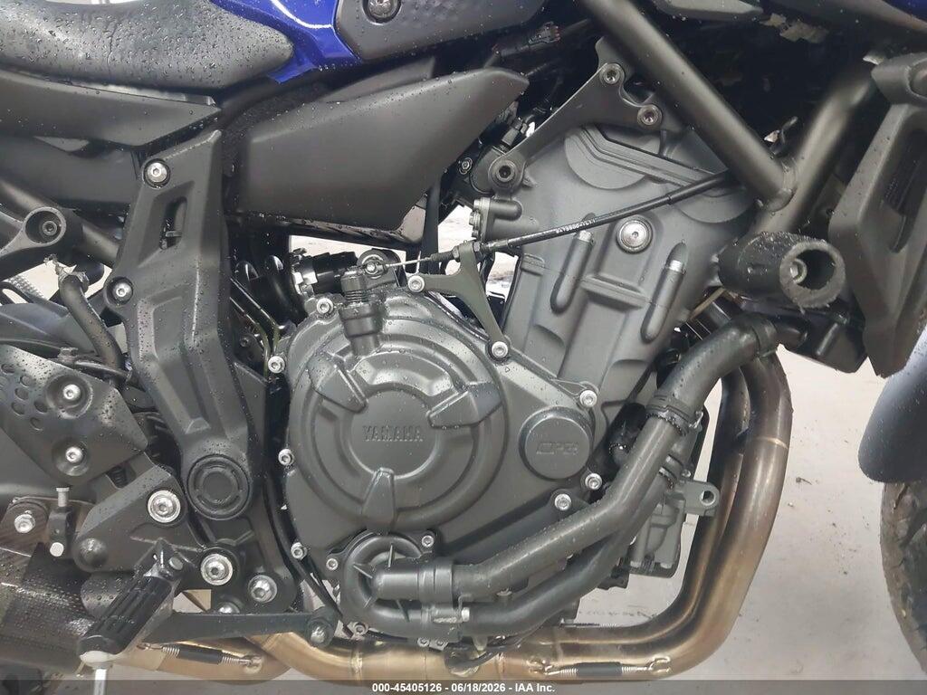 JYARM32EXNA003829 2022 YAMAHA MT07 photo no. 8