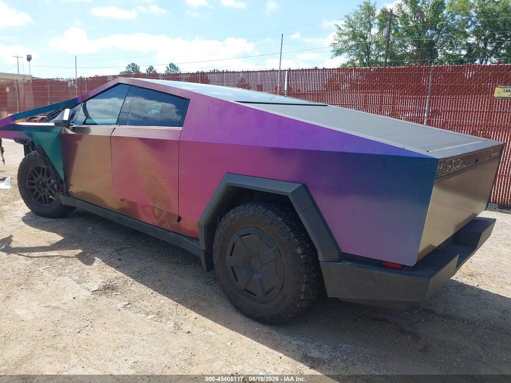7G2CEHED1RA029704 2024 TESLA CYBERTRUCK photo no. 3