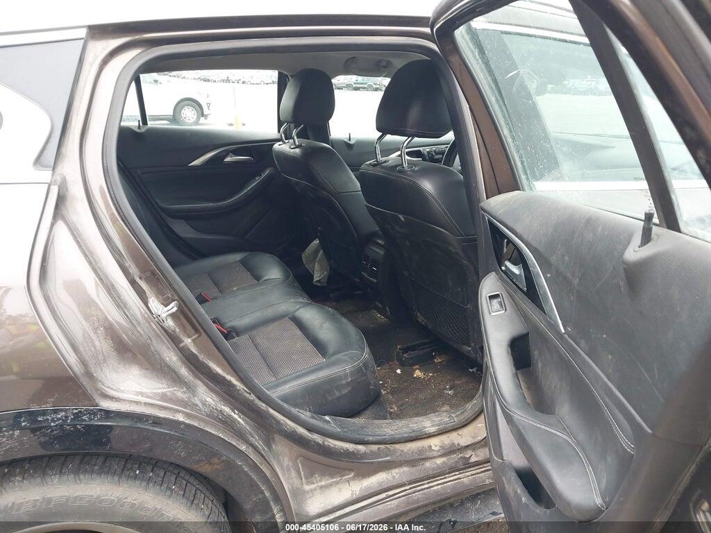 SJKCH5CP7KA011728 2019 INFINITI QX30 photo no. 8