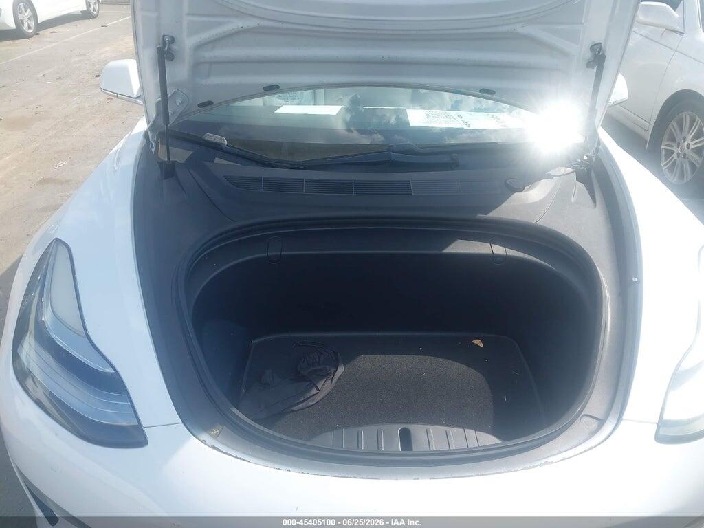 5YJ3E1EB7JF096873 2018 TESLA MODEL 3 photo no. 10