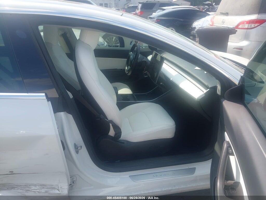 5YJ3E1EB7JF096873 2018 TESLA MODEL 3 photo no. 5