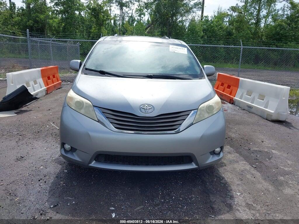 5TDYK3DC5BS148406 2011 TOYOTA SIENNA photo no. 12