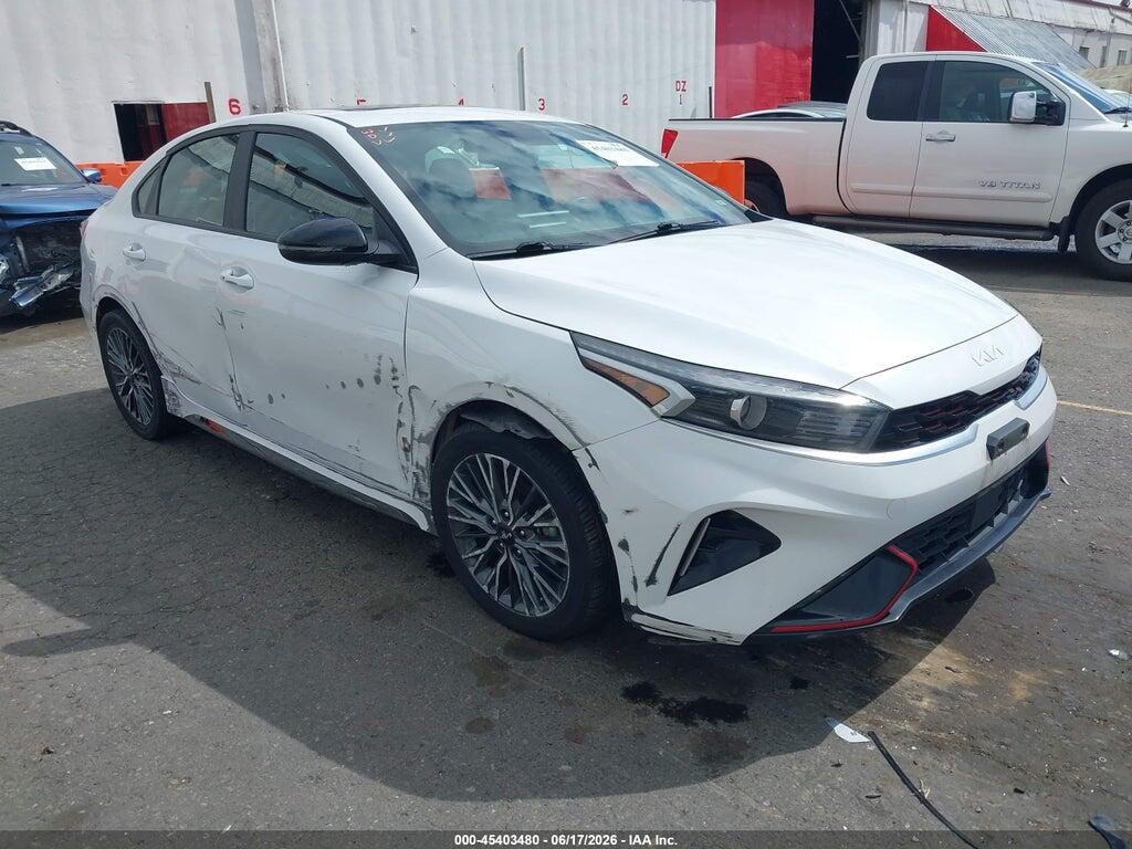 3KPF54AD0NE440299 2022 KIA FORTE photo no. 1