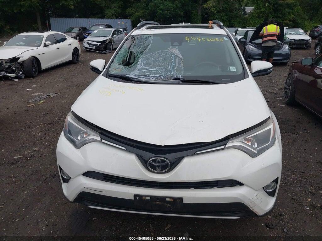 JTMRFREV2HJ143813 2017 TOYOTA RAV4 photo no. 12
