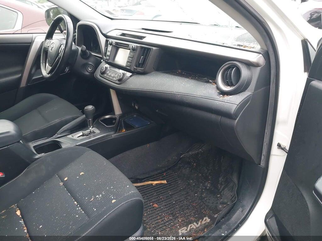 JTMRFREV2HJ143813 2017 TOYOTA RAV4 photo no. 5