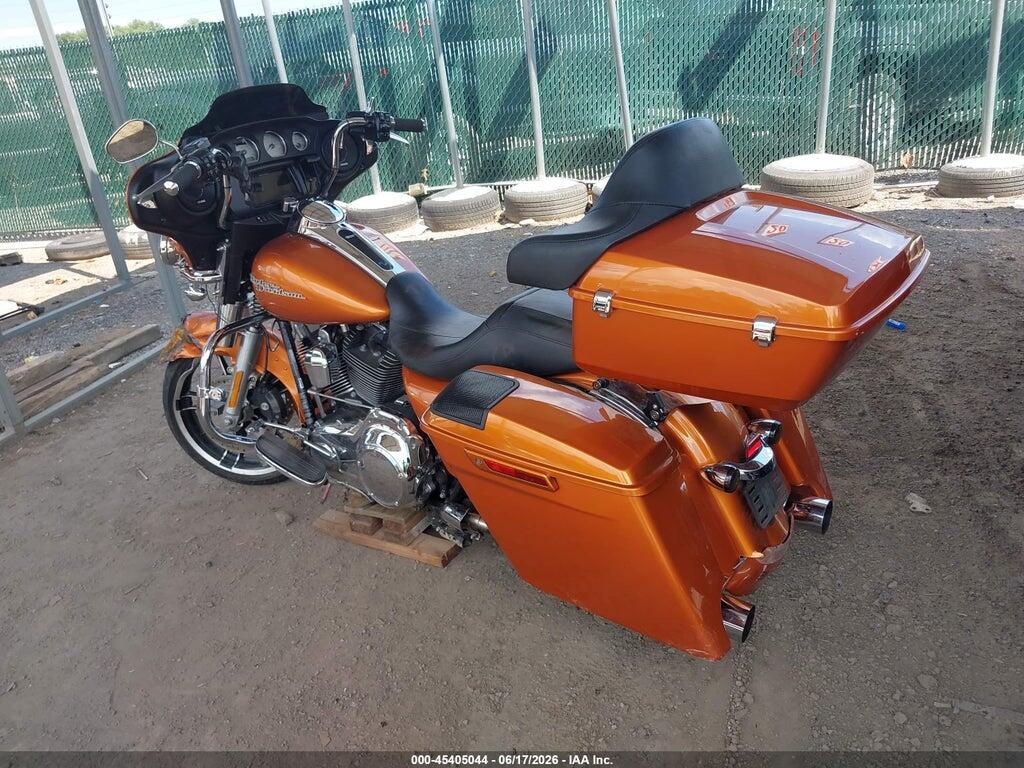 1HD1KBM12GB663399 2016 HARLEY-DAVIDSON FLHX photo no. 3