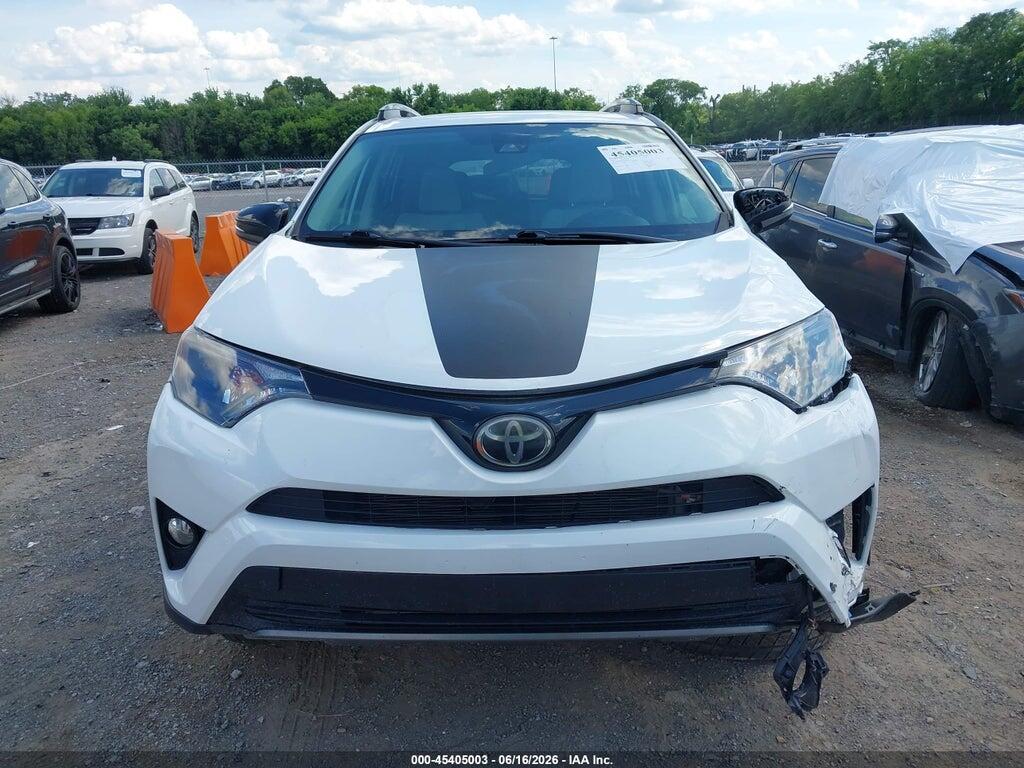 2T3RFREV9JW795108 2018 TOYOTA RAV4 photo no. 12