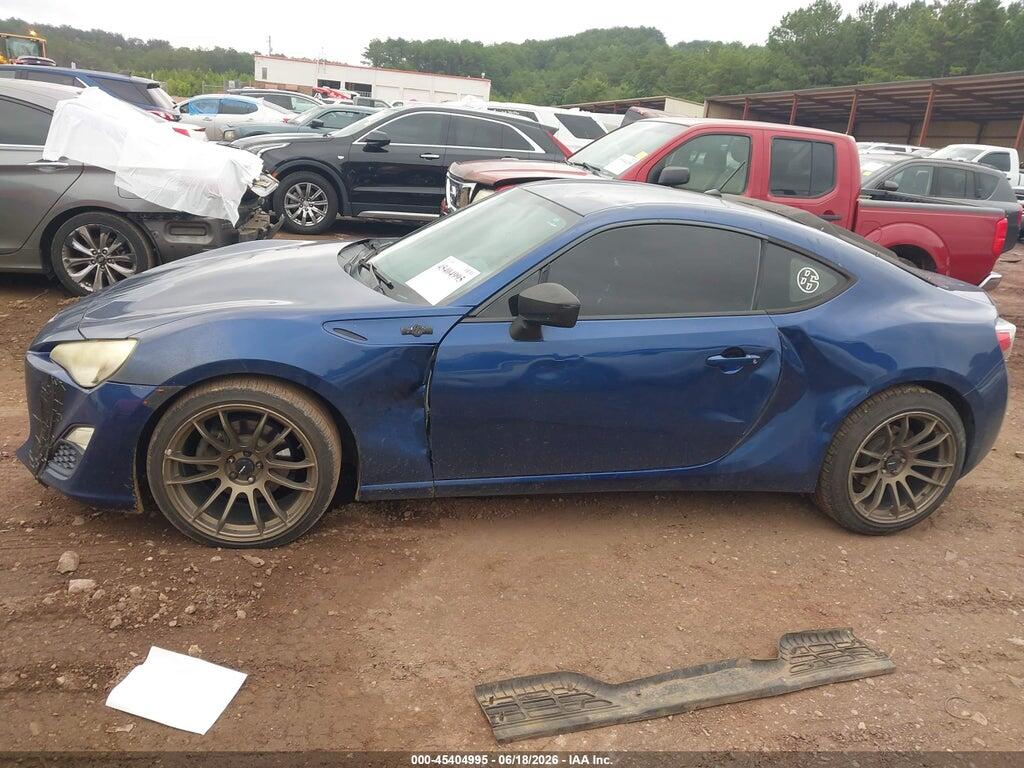 JF1ZNAA12D2720809 2013 SCION FR-S photo no. 6
