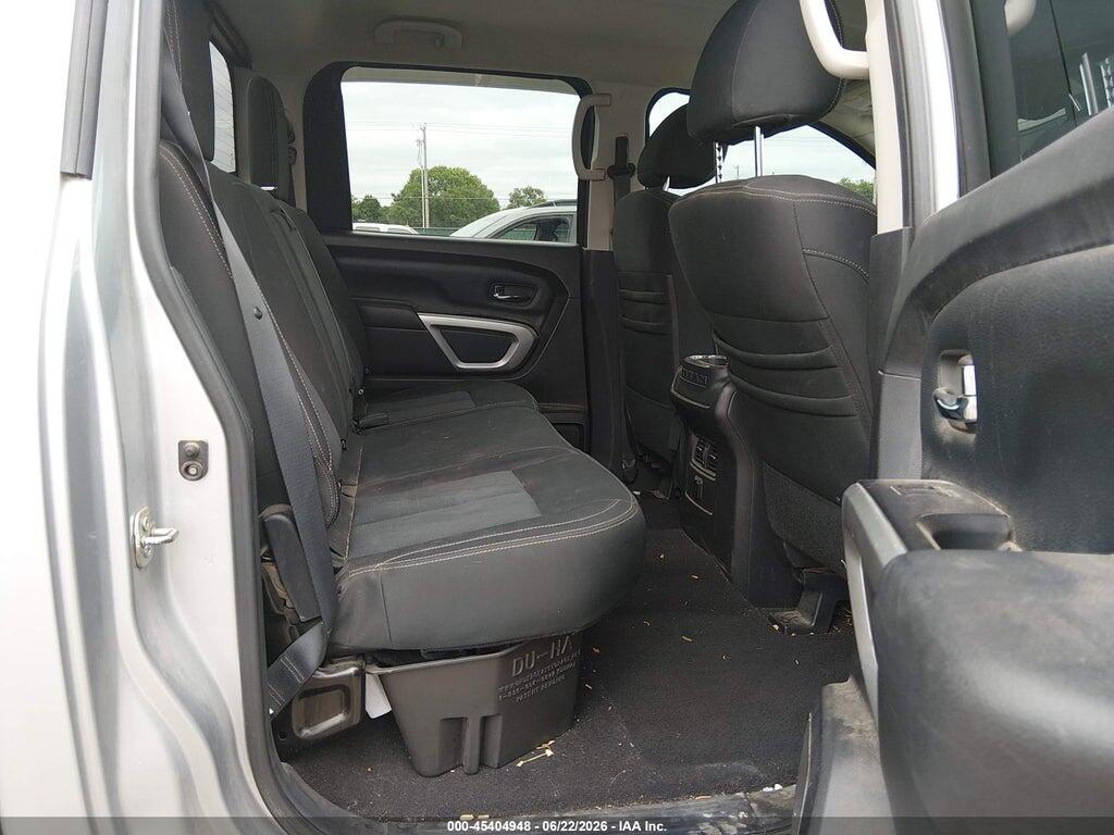1N6AA1E54HN539745 2017 NISSAN TITAN photo no. 8