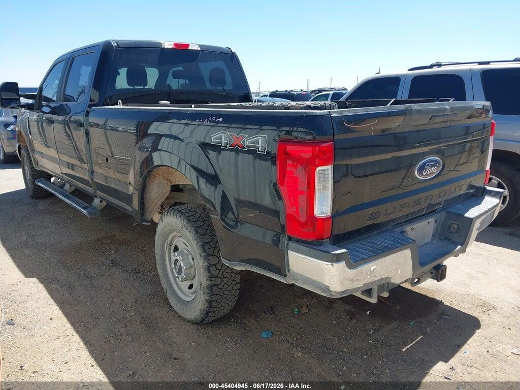 1FT7W2BT9JEB35255 2018 FORD F-250 photo no. 3