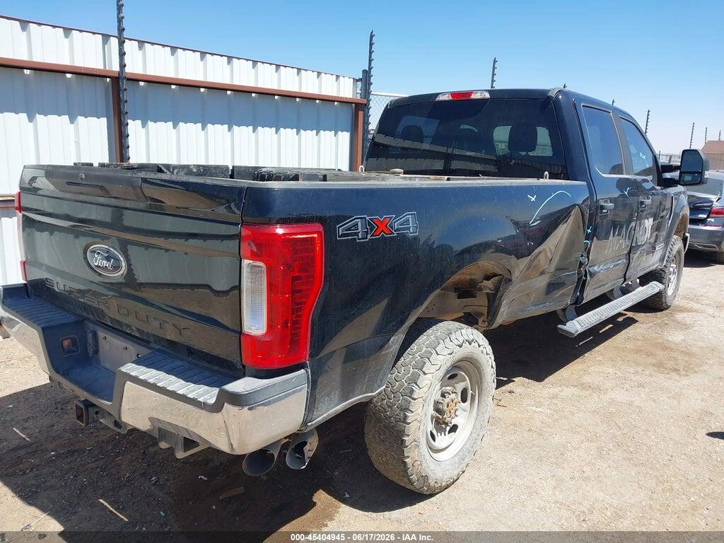 1FT7W2BT9JEB35255 2018 FORD F-250 photo no. 4