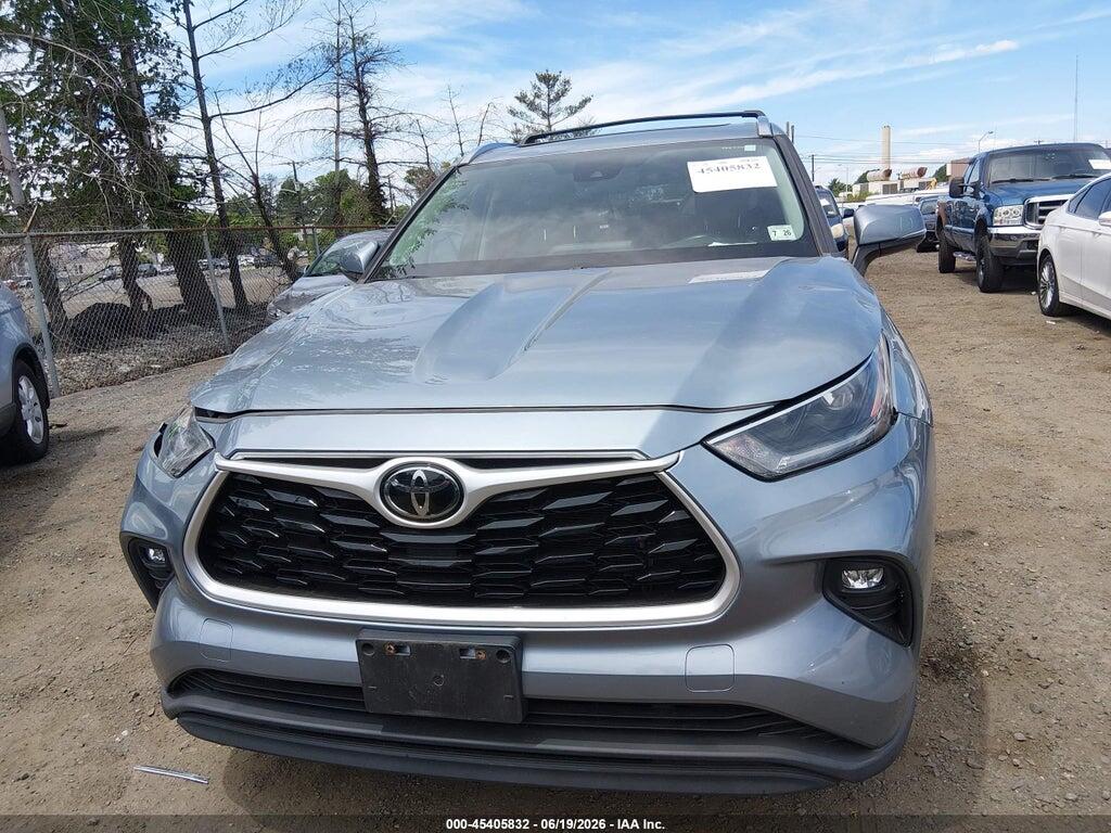 5TDGZRBH5MS139796 2021 TOYOTA HIGHLANDER photo no. 12
