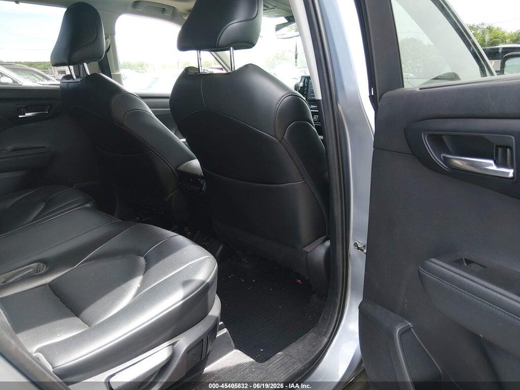 5TDGZRBH5MS139796 2021 TOYOTA HIGHLANDER photo no. 8