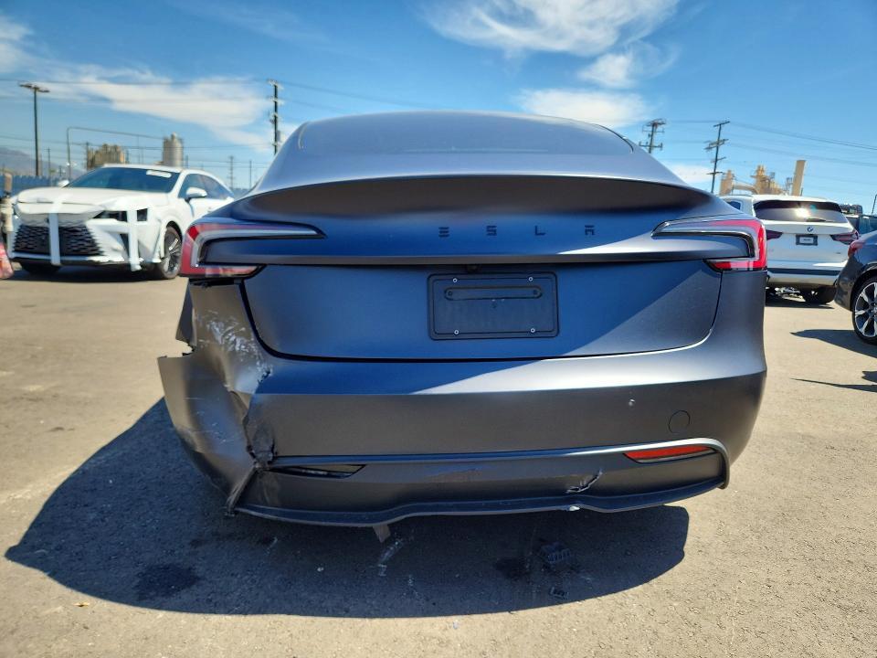 2024 TESLA MODEL 3 — Фото 6 из 12