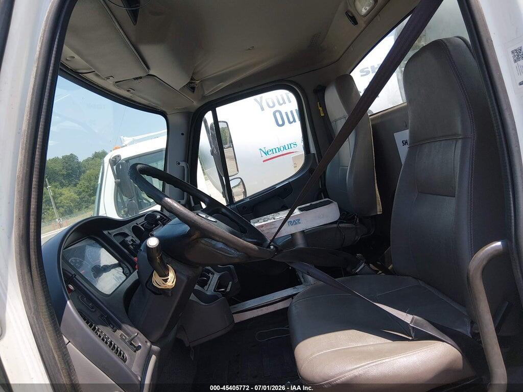 4UZAEDE33HCJA2104 2017 FREIGHTLINER S2G photo no. 7