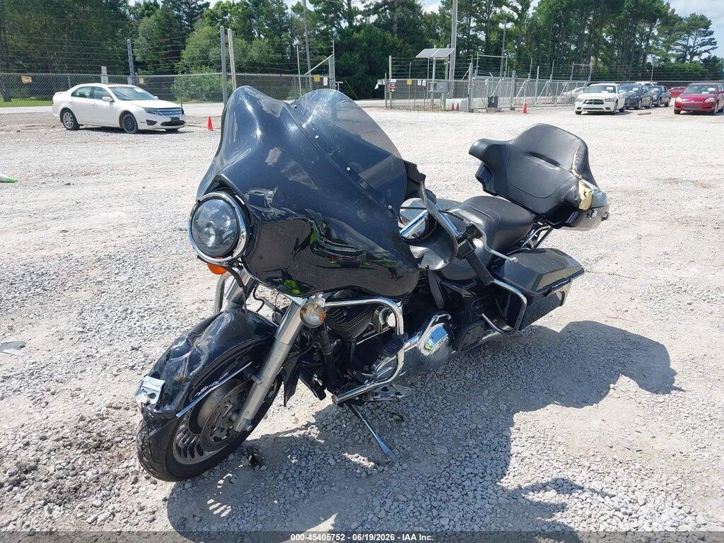 1HD1FC4149Y648509 2009 HARLEY-DAVIDSON FLHTCU photo no. 2