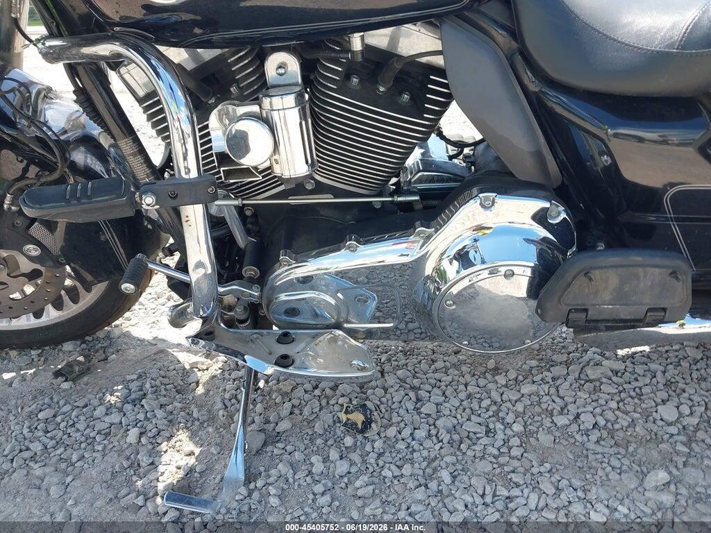 1HD1FC4149Y648509 2009 HARLEY-DAVIDSON FLHTCU photo no. 9
