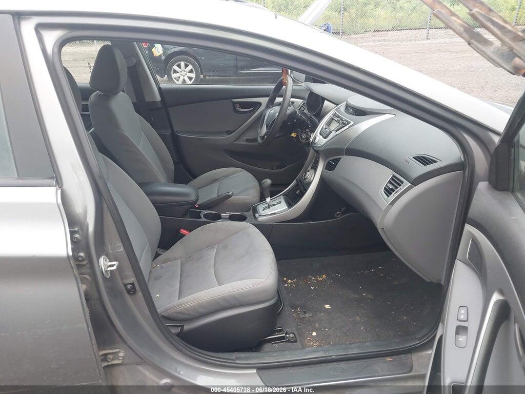 5NPDH4AE7CH137875 2012 HYUNDAI ELANTRA photo no. 5
