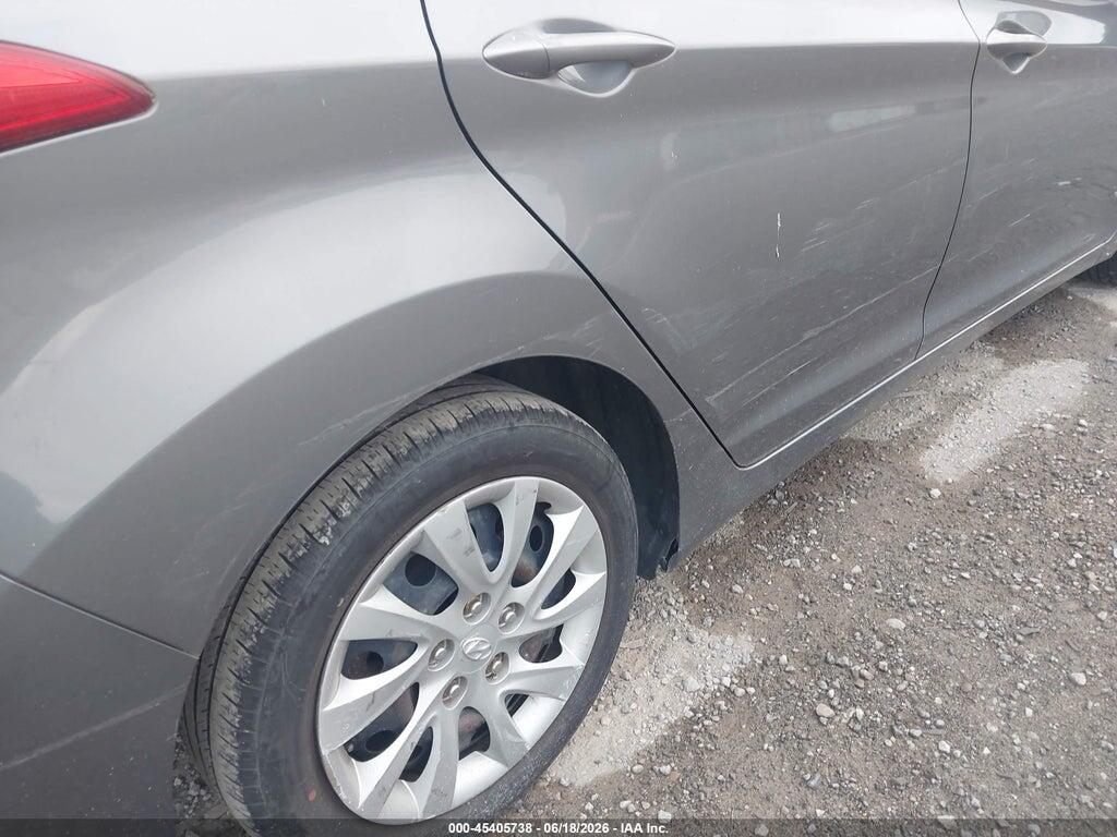 5NPDH4AE7CH137875 2012 HYUNDAI ELANTRA photo no. 6