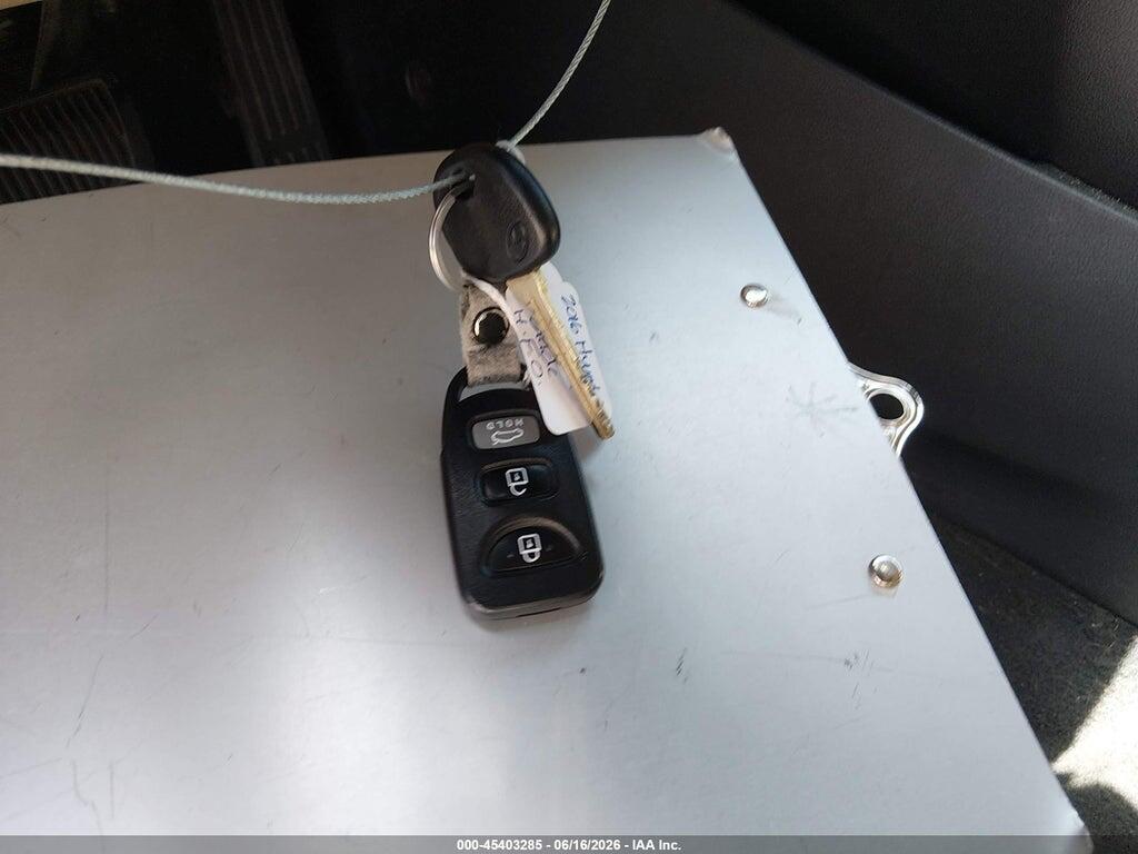 5NPDH4AE0GH769543 2016 HYUNDAI ELANTRA photo no. 11