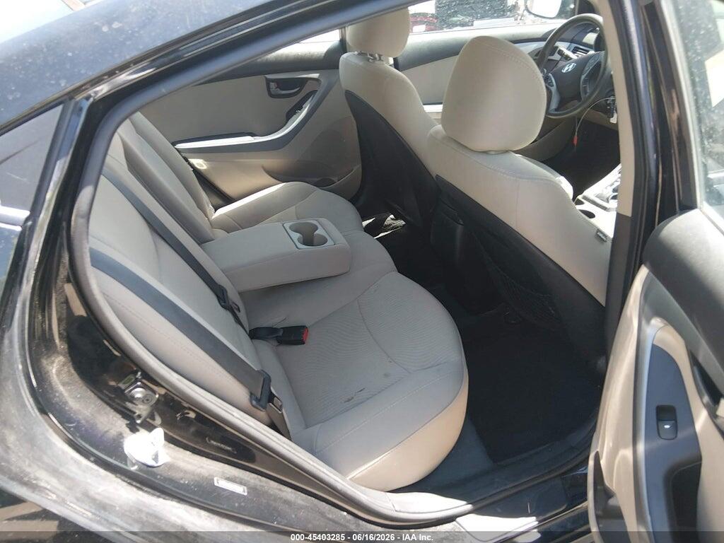 5NPDH4AE0GH769543 2016 HYUNDAI ELANTRA photo no. 8