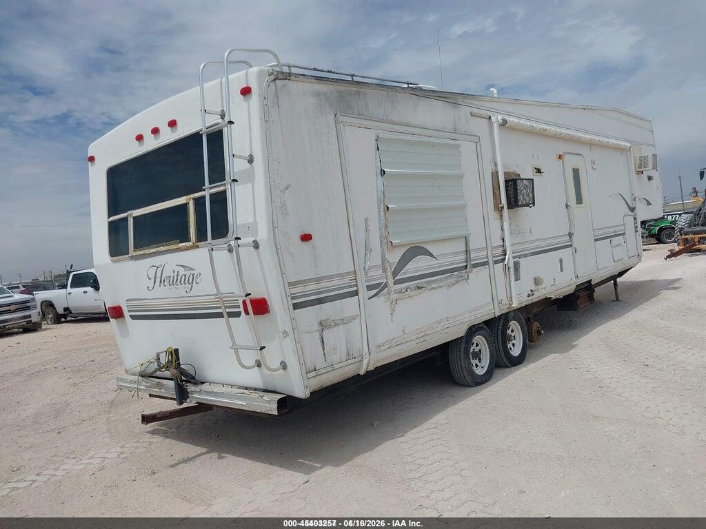 10FCA03T041014737 2004 FRANKLIN HERITAGE 406-3RLR photo no. 4