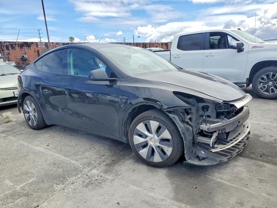 7SAYGDEE4RA216247 2024 TESLA MODEL Y photo no. 4
